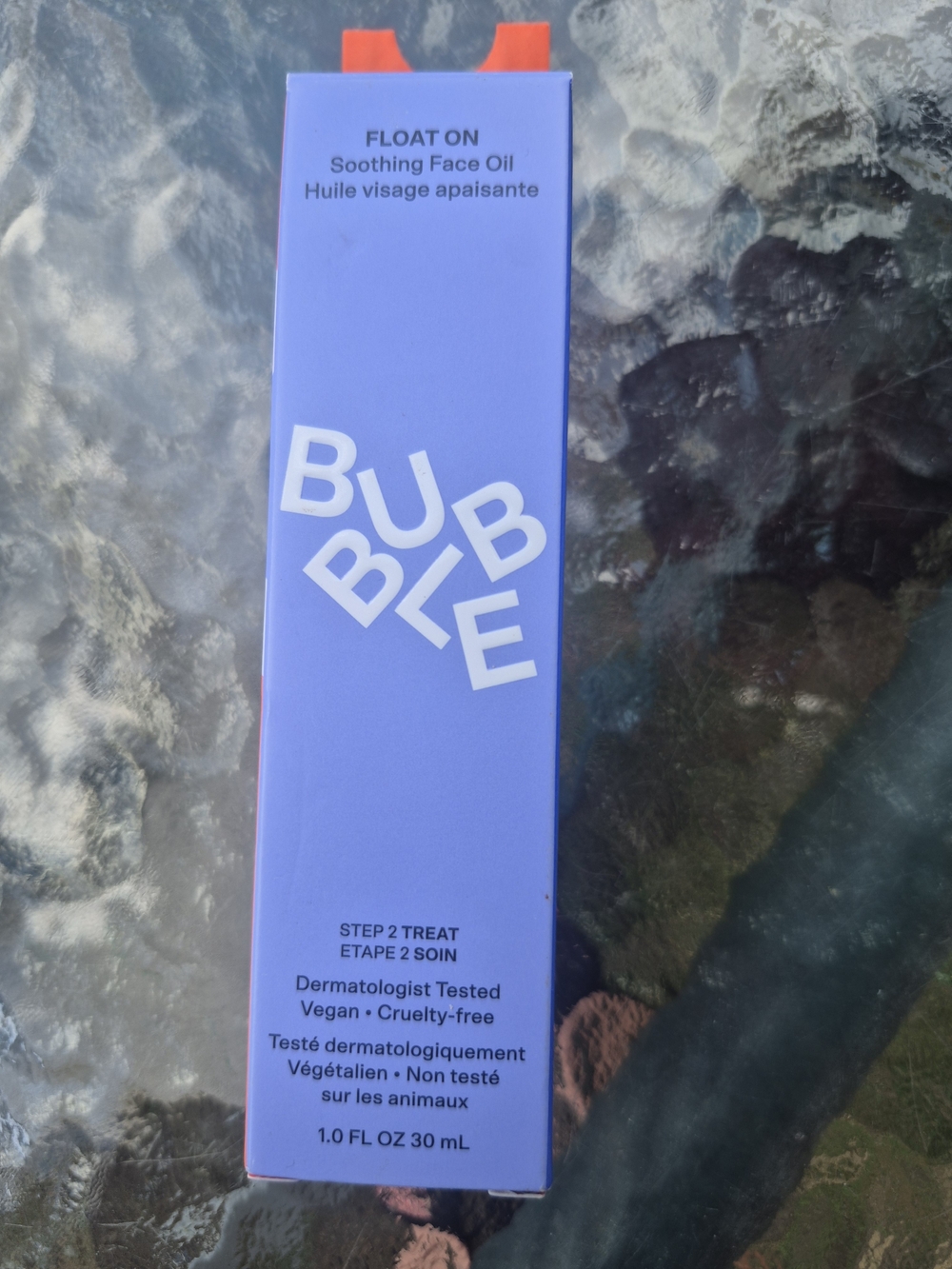 Bubble Float On Soothing Face Oil